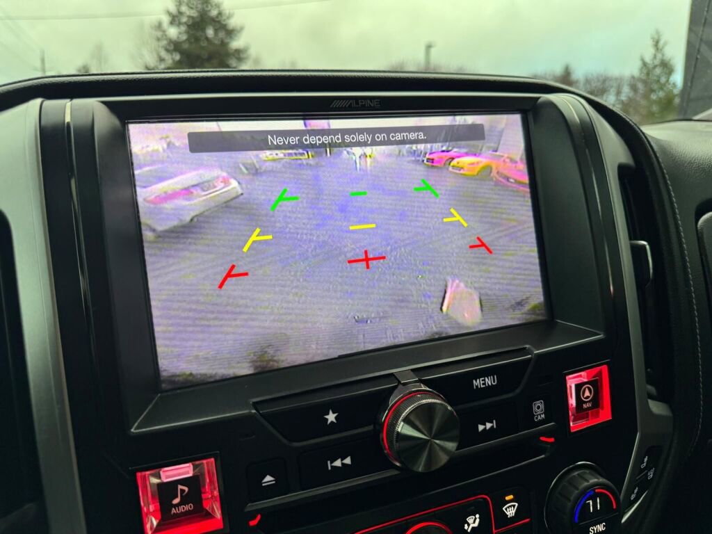 Used 2015 GMC Sierra 1500 SLT w/ SLT Crew Cab Value Package image 22