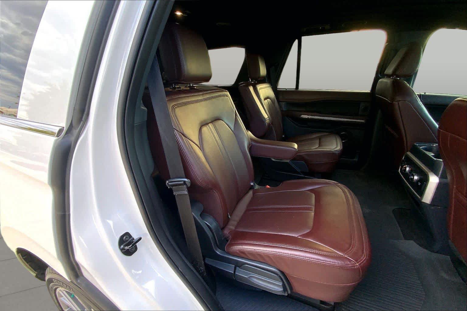 Used 2022 Ford Expedition Limited AWD/4WD image 20