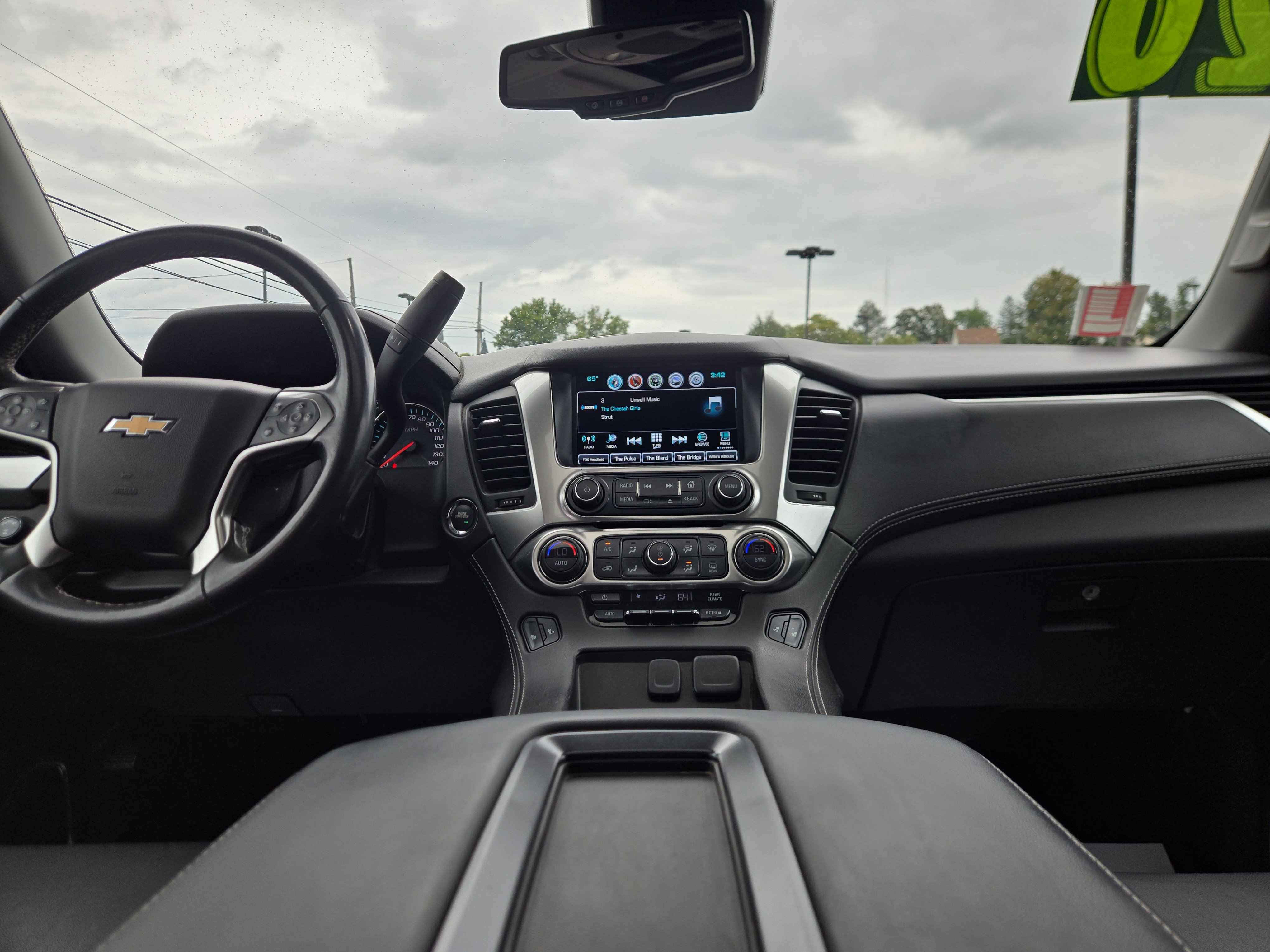 Used 2020 Chevrolet Tahoe LT image 15