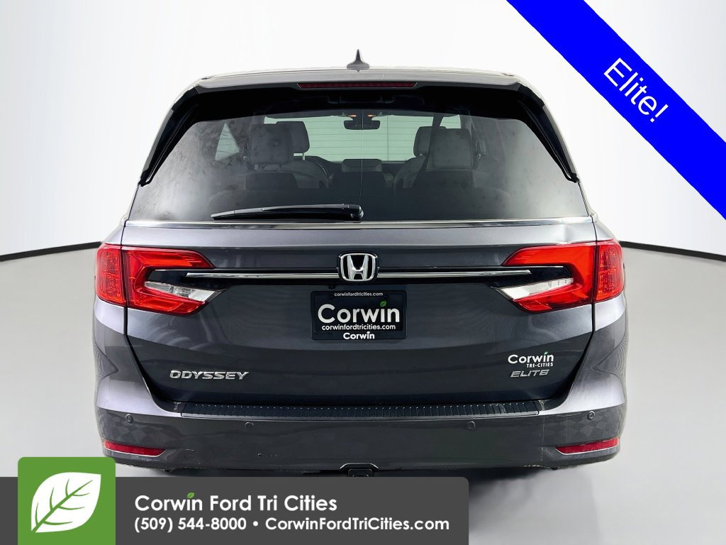 Used 2023 Honda Odyssey Elite image 12
