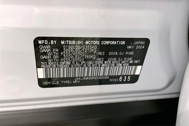 Used 2024 Mitsubishi Outlander SEL Black Edition image 36