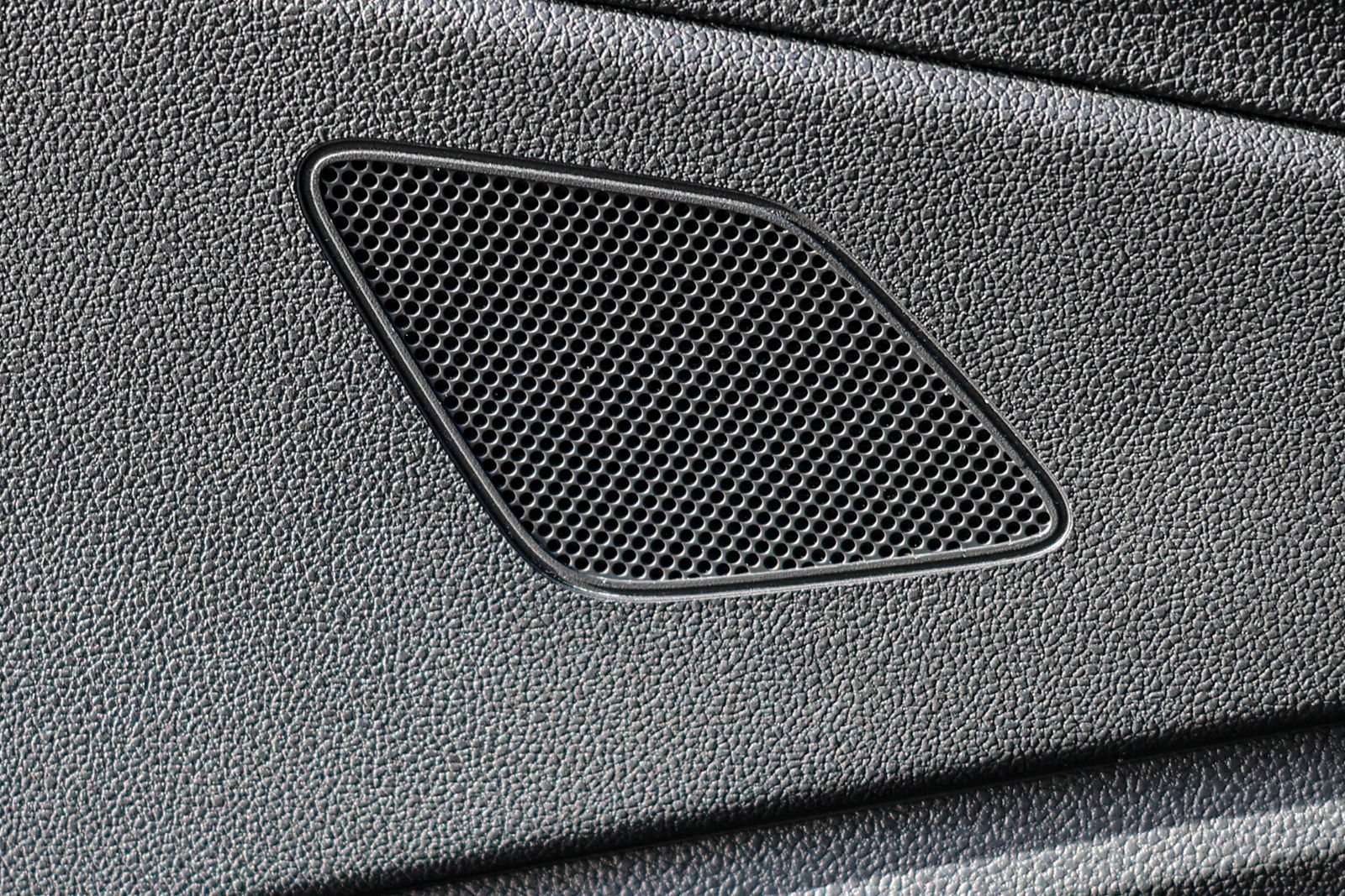 Used 2024 Volkswagen Jetta SE FWD image 43