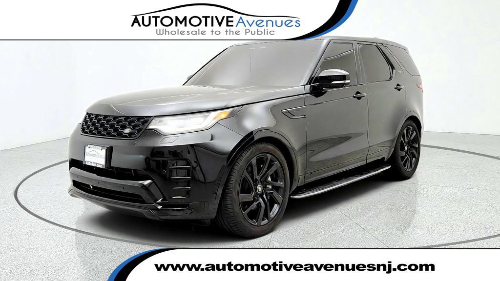 Used 2024 Land Rover Discovery Dynamic SE