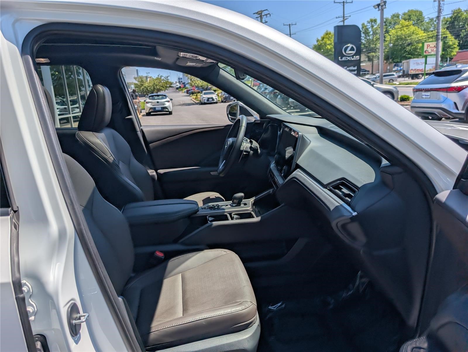 Certified 2025 Lexus TX 350 AWD w/ Technology Package image 11