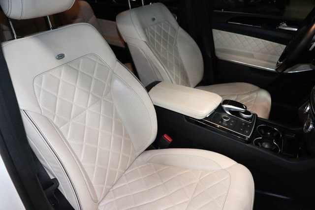 Used 2018 Mercedes-Benz GLS 550 4MATIC image 22