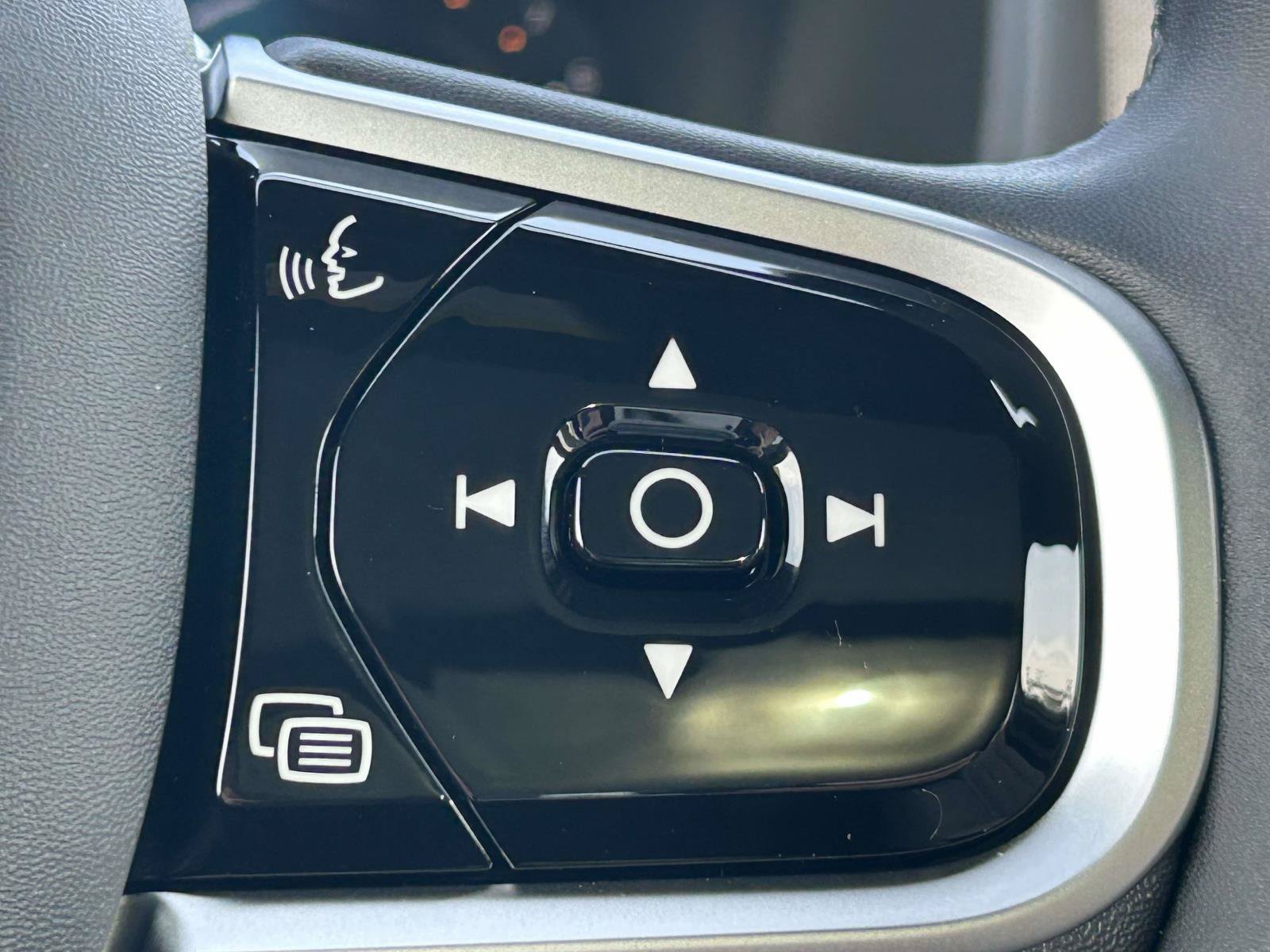 New 2026 Volvo XC90 B6 Plus AWD/4WD image 24