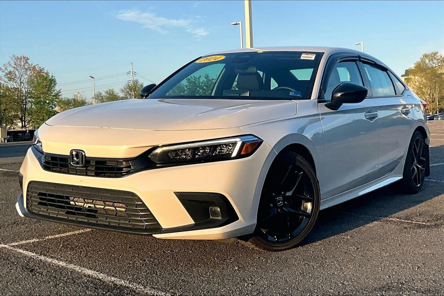 Used 2024 Honda Civic Sport image 1
