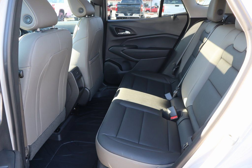 New 2026 Chevrolet Trax ACTIV w/ Sunroof Package image 23