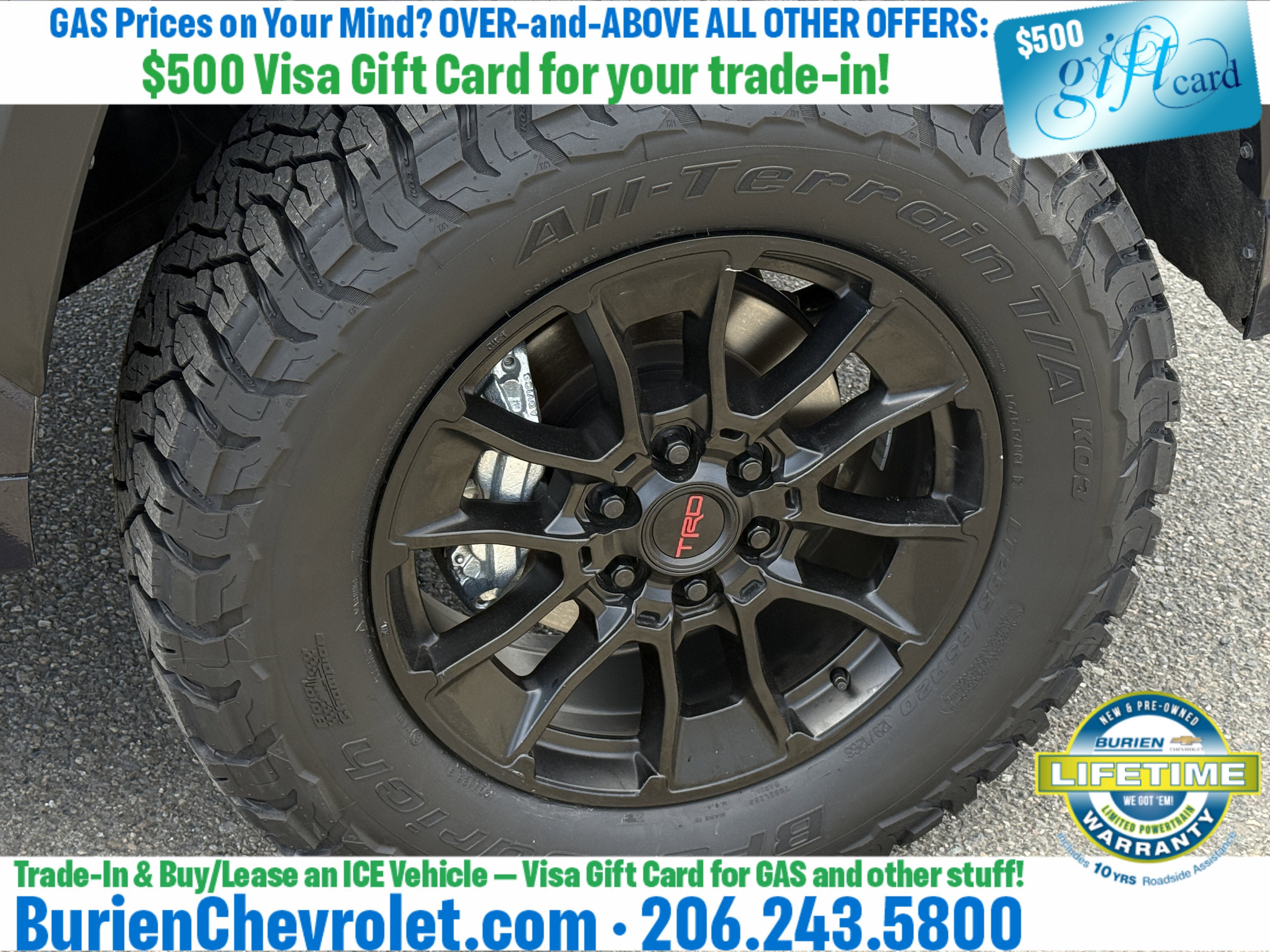 Used 2025 Toyota Tundra Limited w/ TRD Off-Road Package AWD/4WD image 34