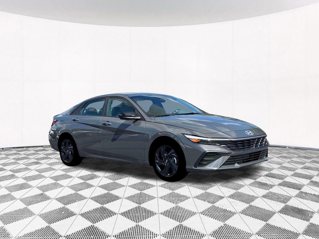New 2026 Hyundai Elantra Sport FWD image 16