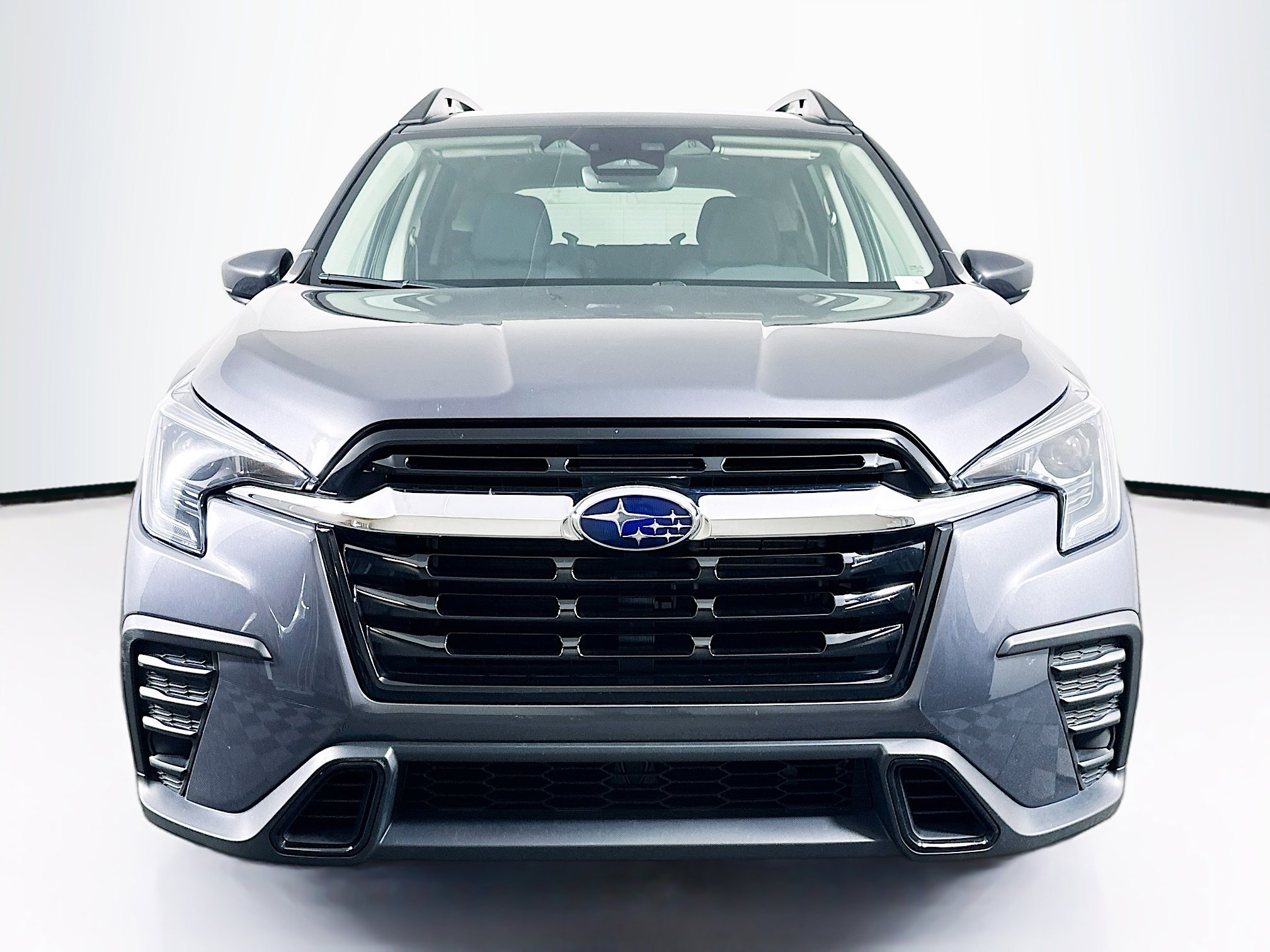 Used 2025 Subaru Ascent Premium image 2