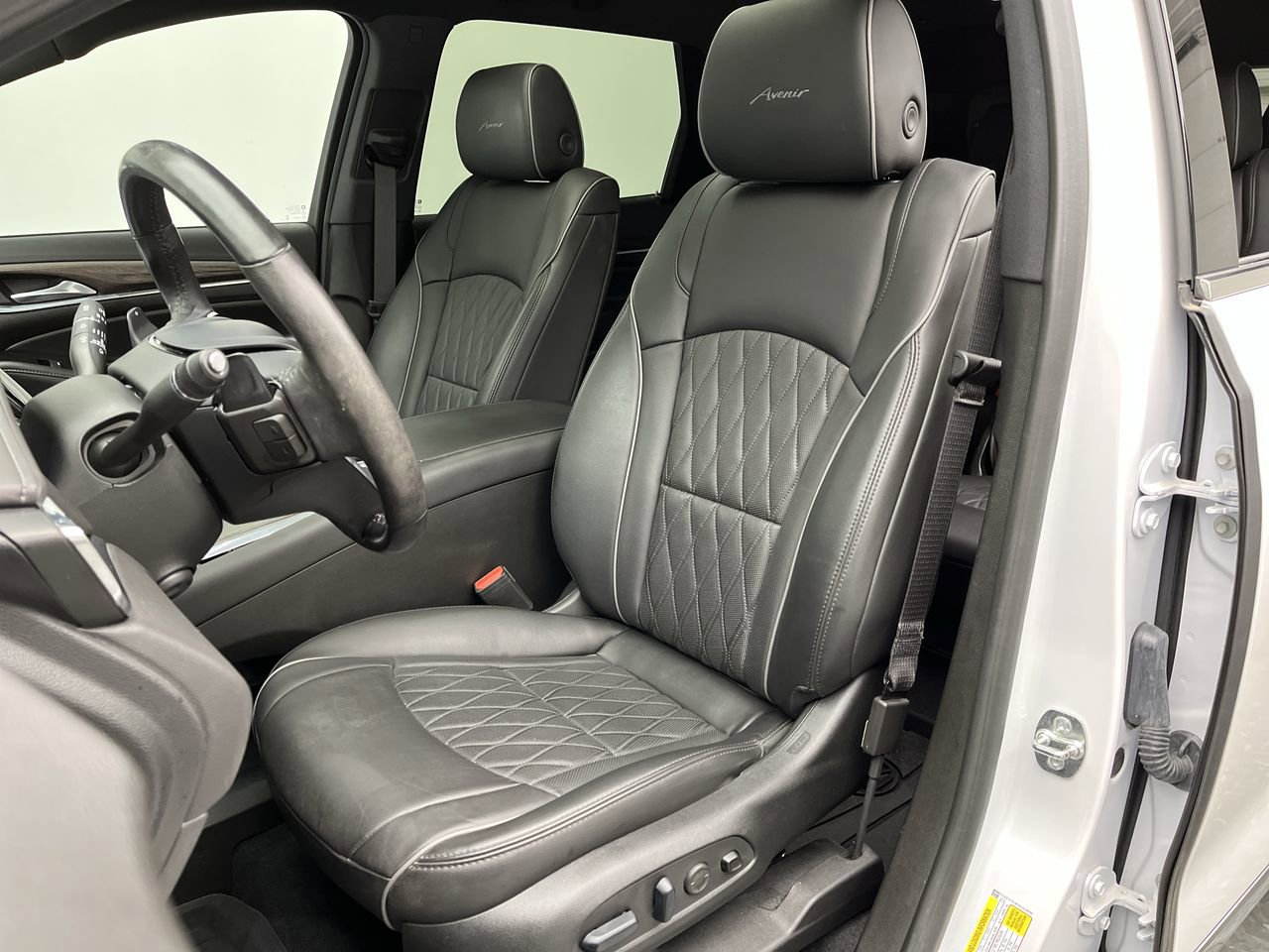 Certified 2024 Buick Enclave Avenir w/ Trailering Package, 5000 lbs. AWD/4WD image 12