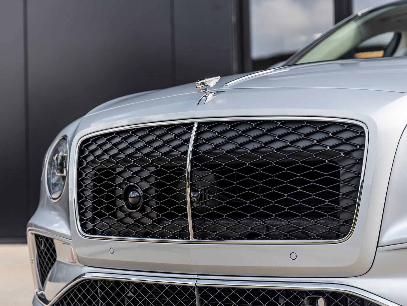 Used 2026 Bentley Flying Spur V8 AWD/4WD image 17