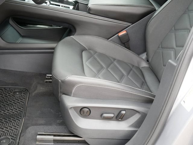 Certified 2026 Volkswagen Atlas SE AWD/4WD image 14