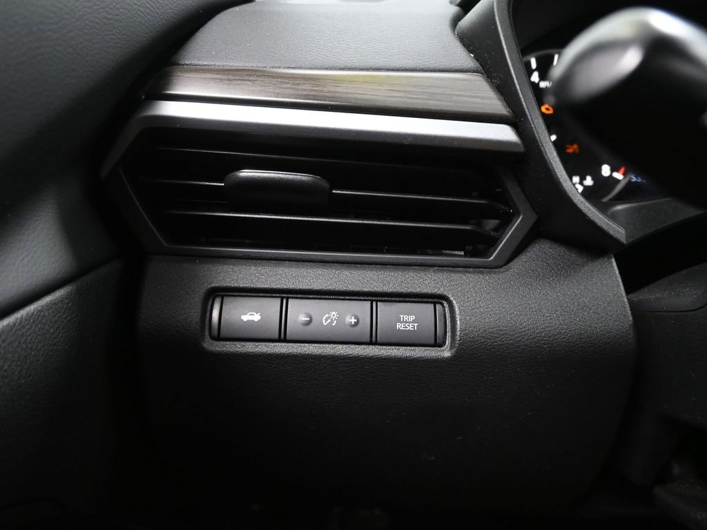 Used 2023 Nissan Altima 2.5 SV image 23