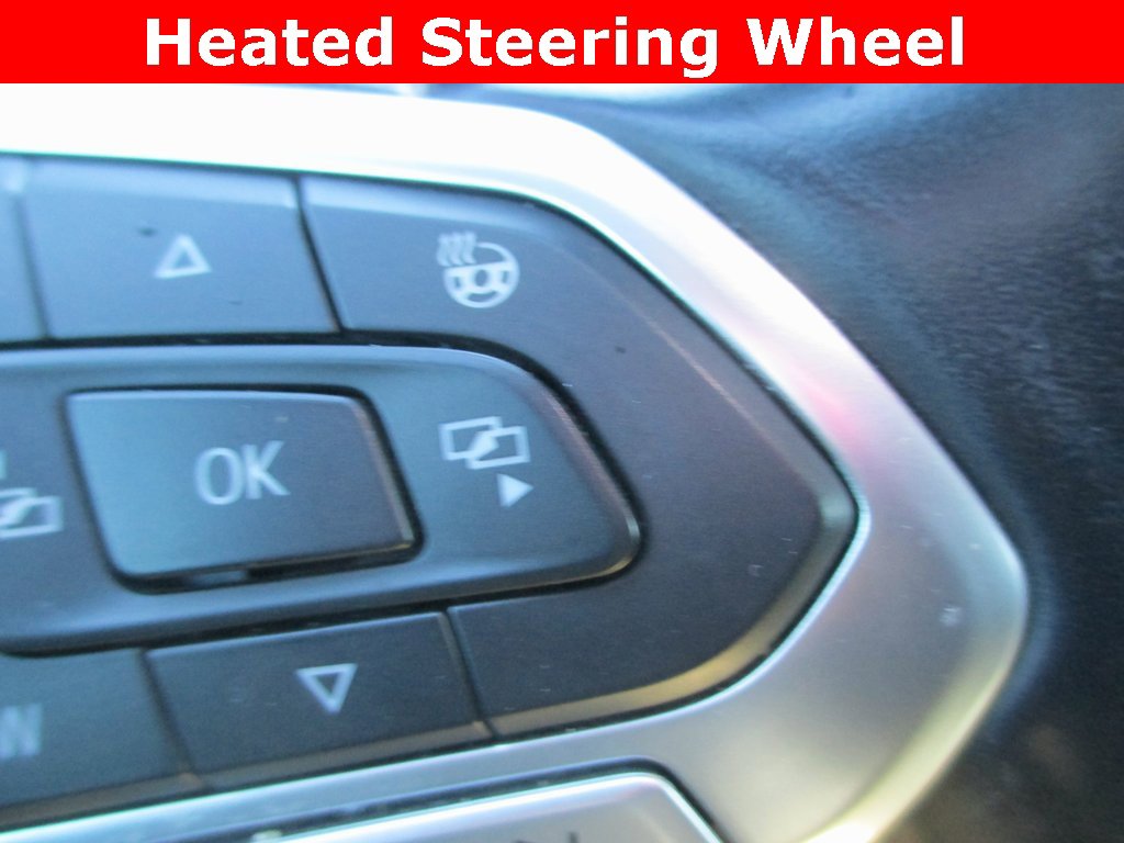 Used 2020 Volkswagen Atlas Cross Sport SEL image 26