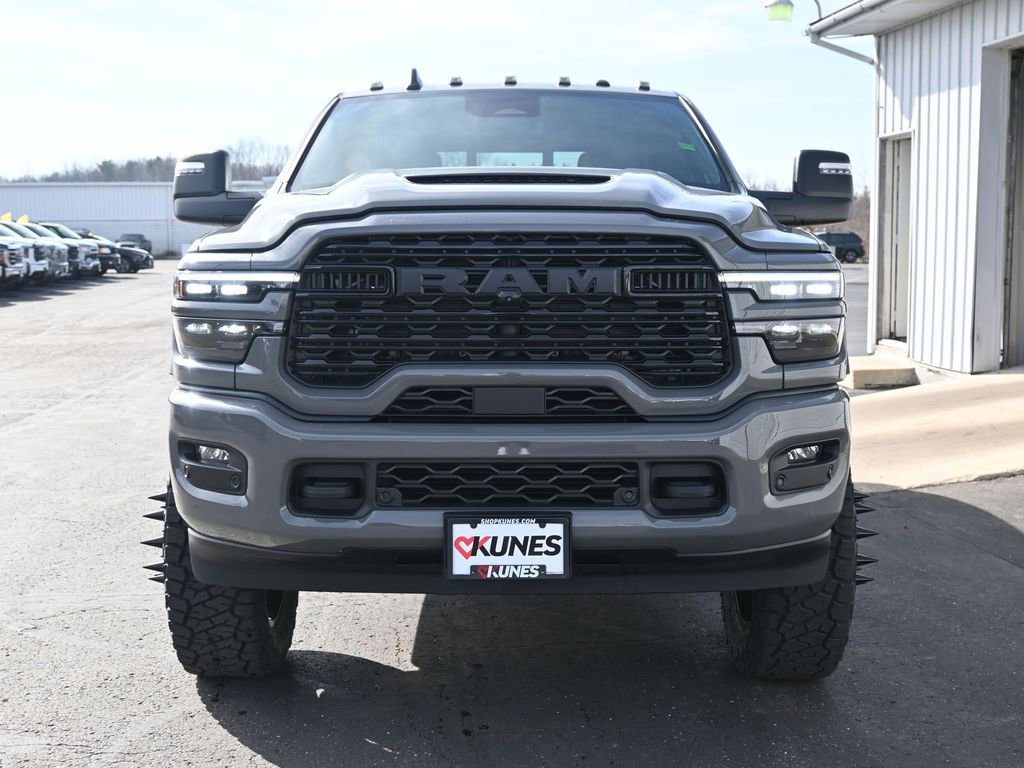 New 2026 RAM 3500 Limited AWD/4WD image 9