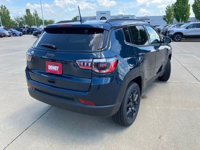 New 2026 Jeep Compass Latitude AWD/4WD image 6