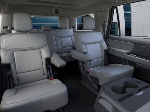 New 2026 Ford Expedition Active RWD image 11
