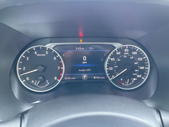 Used 2025 Nissan Sentra SV w/ Trunk Package image 12