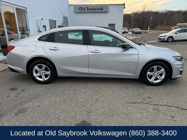 Used 2021 Chevrolet Malibu LS image 4