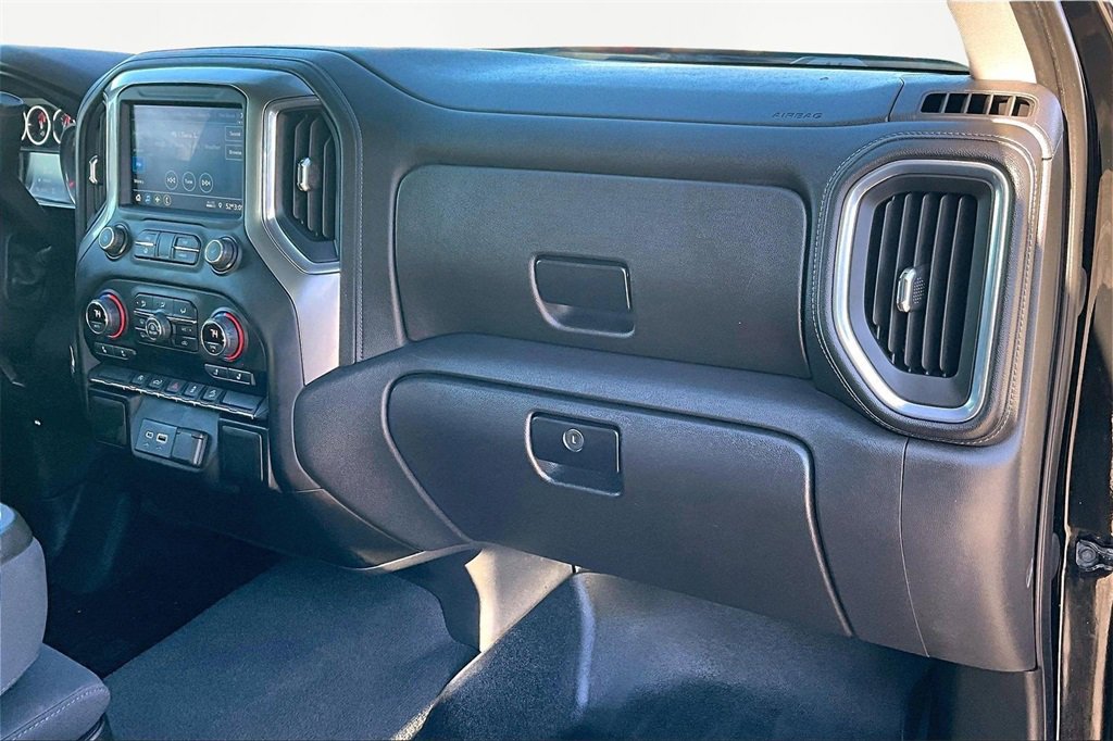 Used 2021 Chevrolet Silverado 1500 RST w/ Z71 Off-Road Package image 17