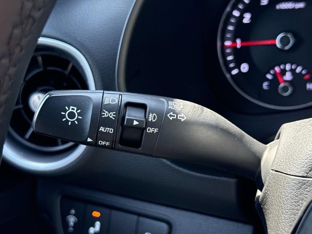 Used 2023 Kia Forte GT-Line image 26