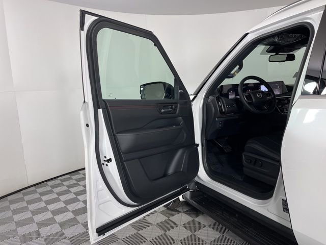 New 2026 Nissan Armada SL w/ Captain's Chari Seat Package image 16