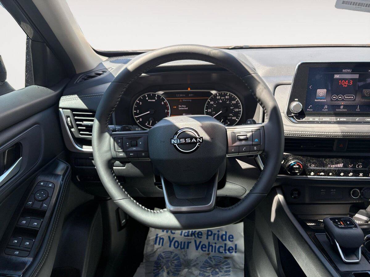 New 2026 Nissan Rogue Dark Armor AWD/4WD image 12
