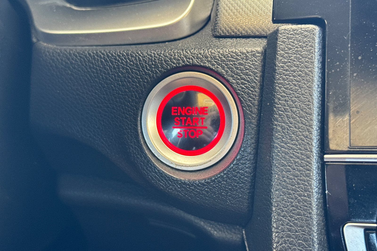 Used 2018 Honda Civic EX image 21