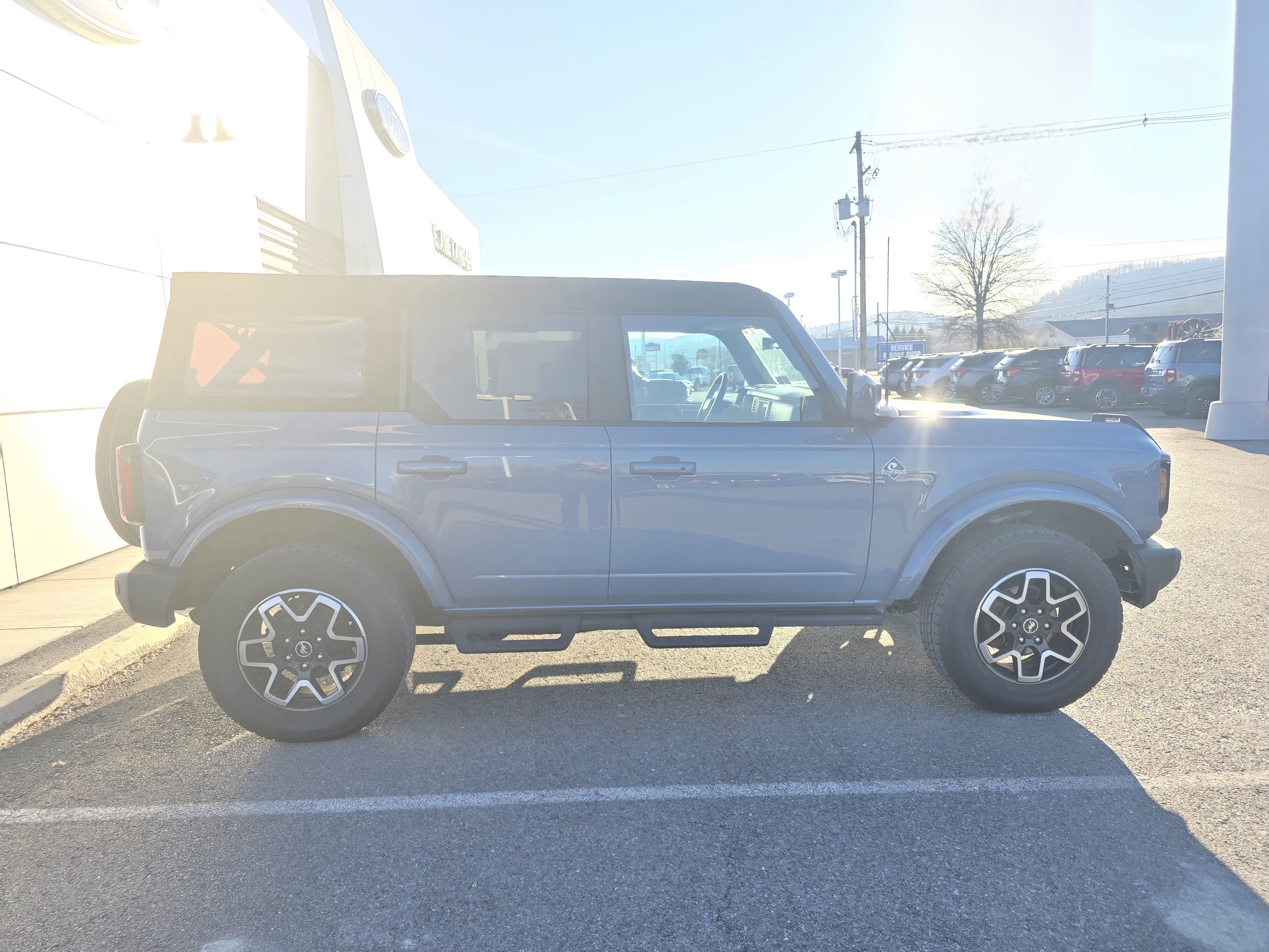 Used 2023 Ford Bronco Outer Banks video 2