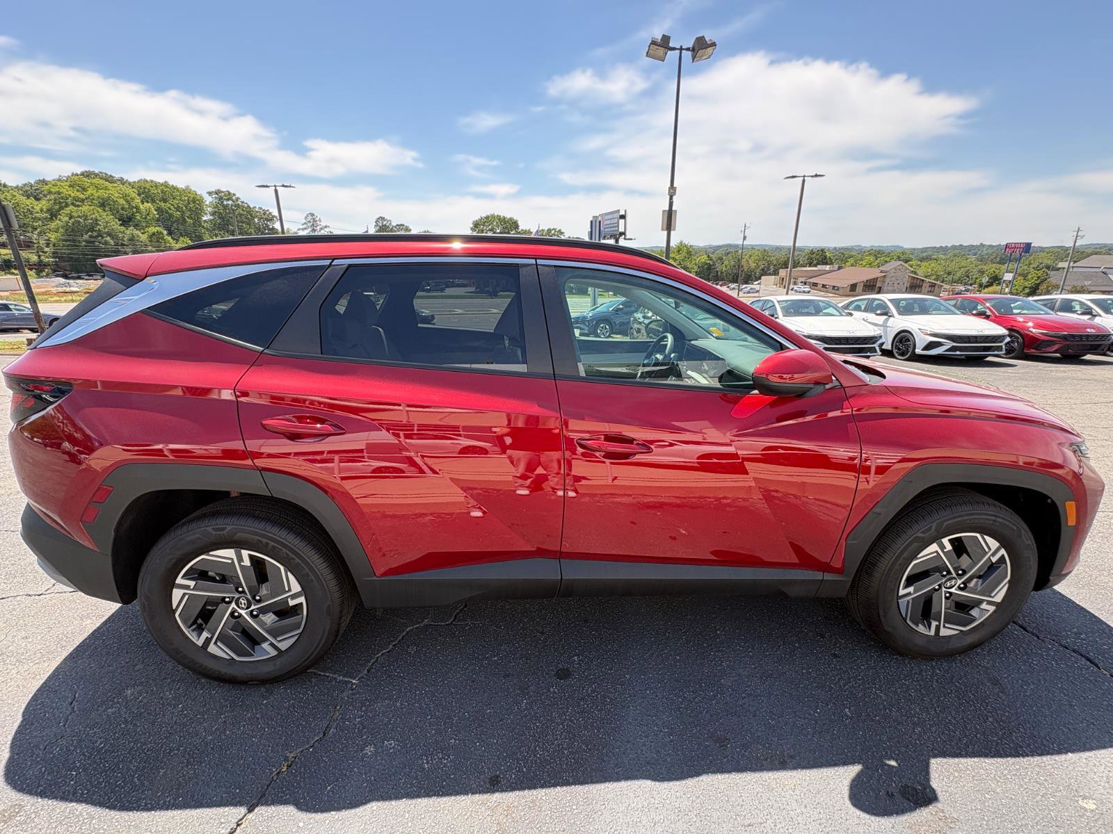 Used 2025 Hyundai Tucson Blue AWD/4WD image 6