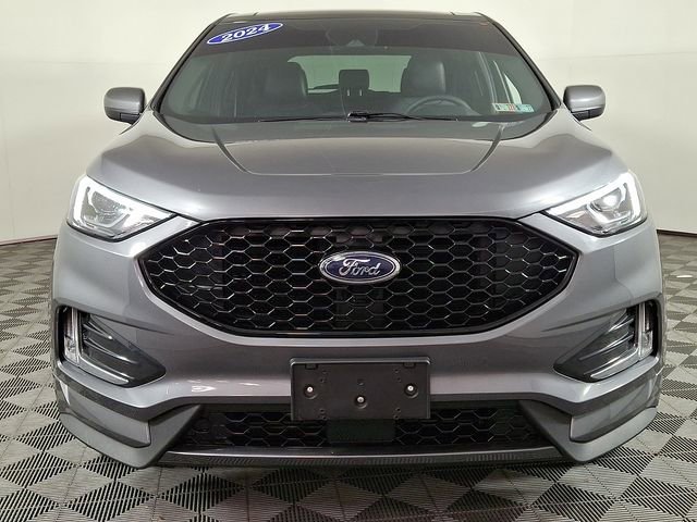 Used 2024 Ford Edge ST-Line w/ Class II Trailer Tow Package AWD/4WD image 5