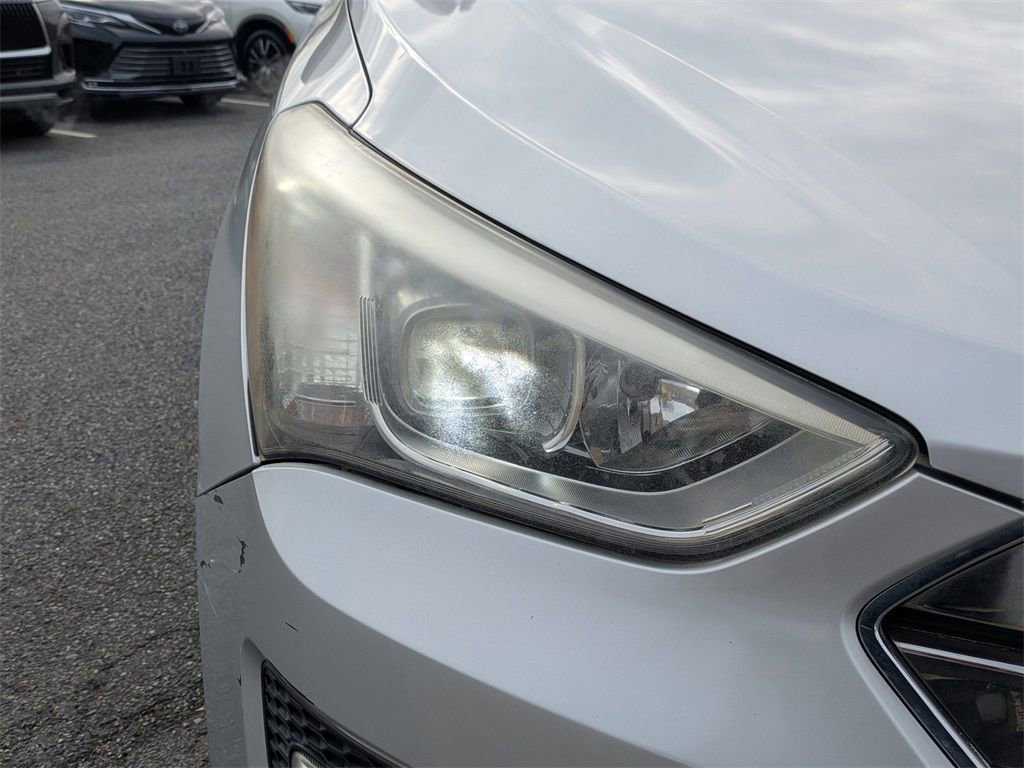 Used 2014 Hyundai Santa Fe Sport w/ Technology Package 04 image 9