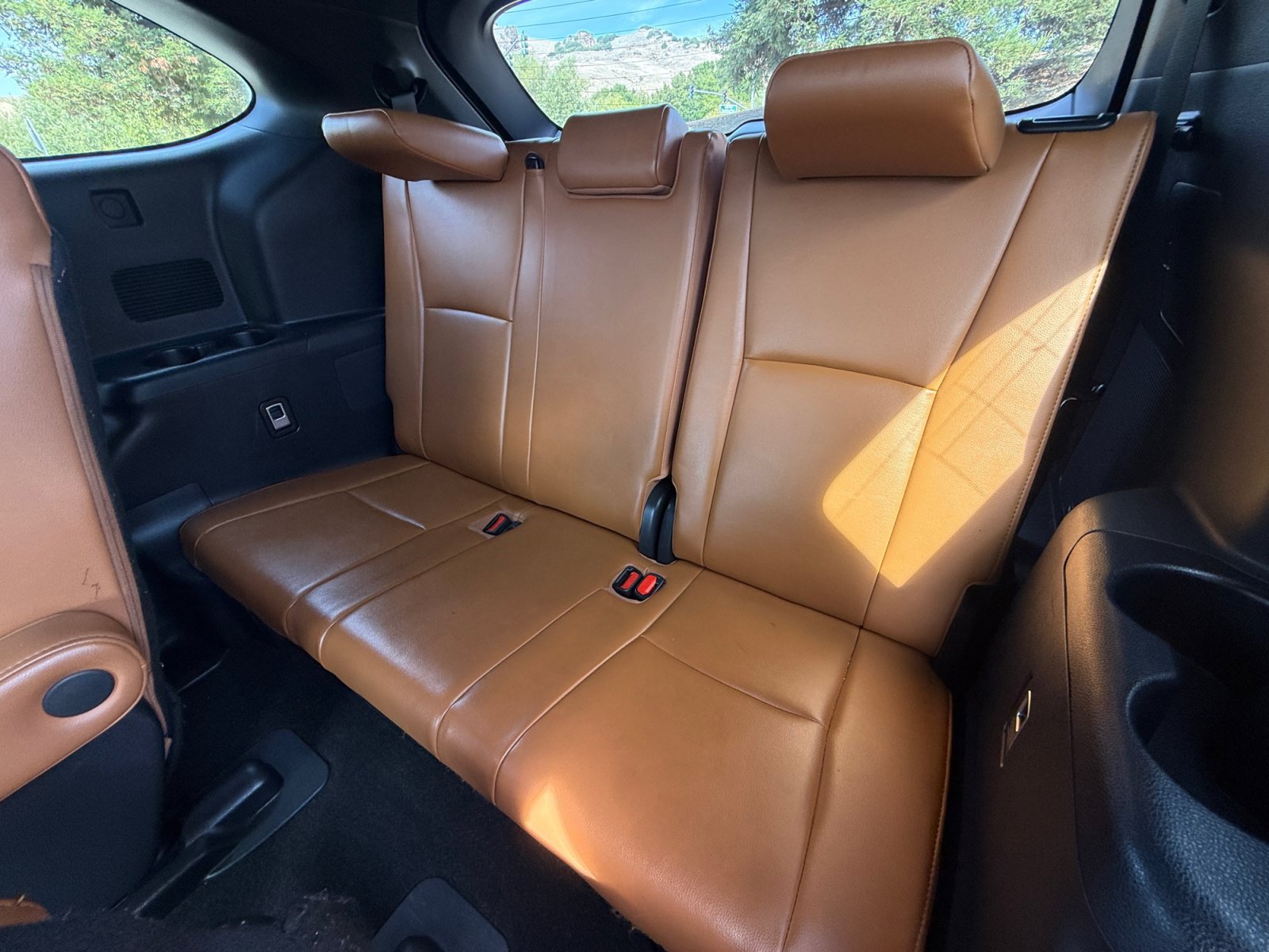 Used 2023 Toyota Highlander Platinum AWD/4WD image 21