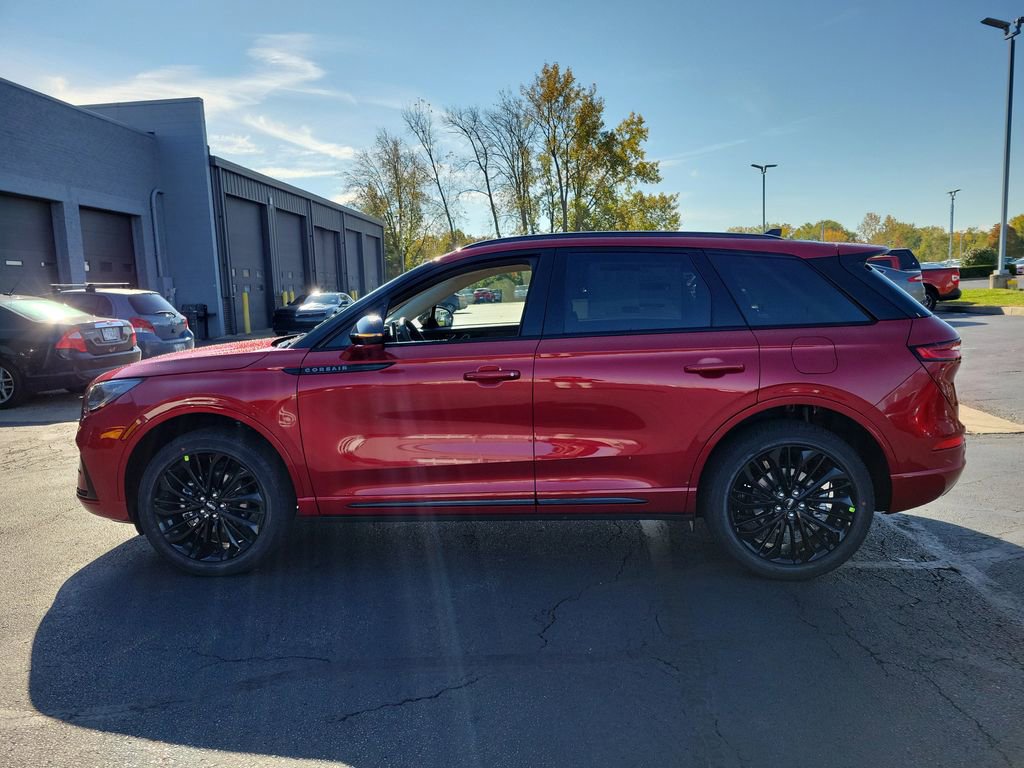 New 2026 Lincoln Corsair Premiere image 7
