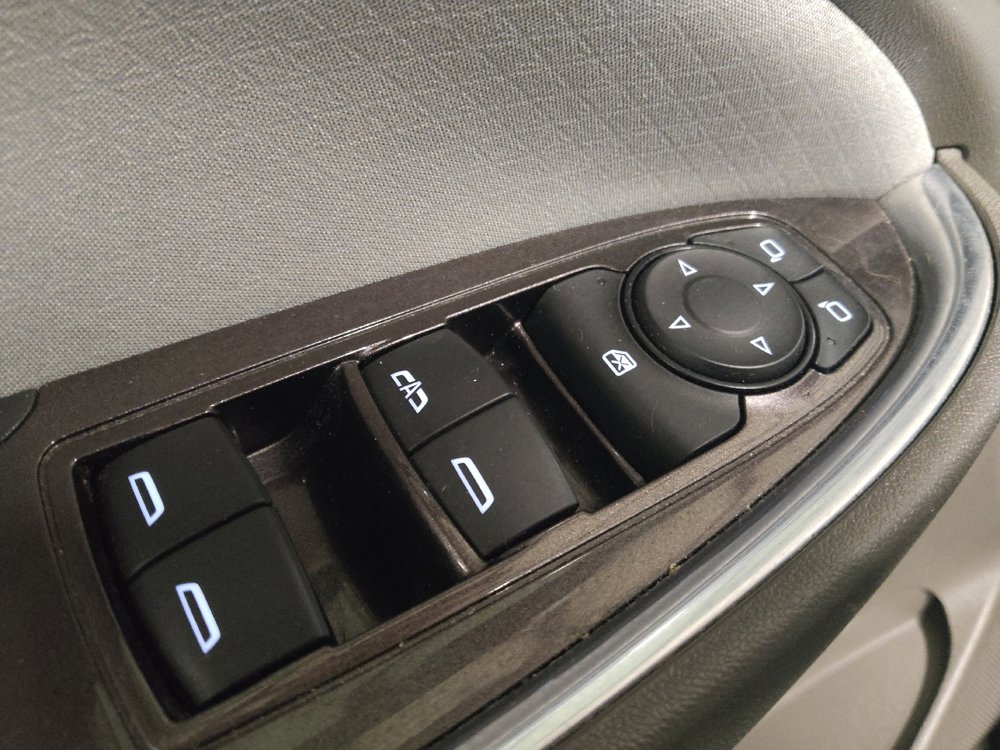 Used 2020 Chevrolet Malibu LT FWD image 27