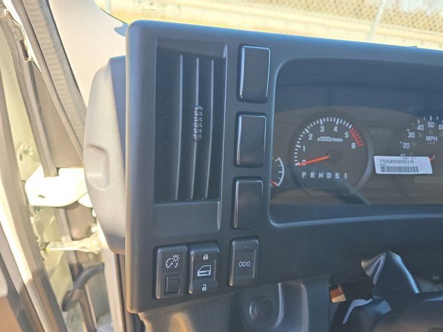 New 2025 Chevrolet Low Cab Forward image 9