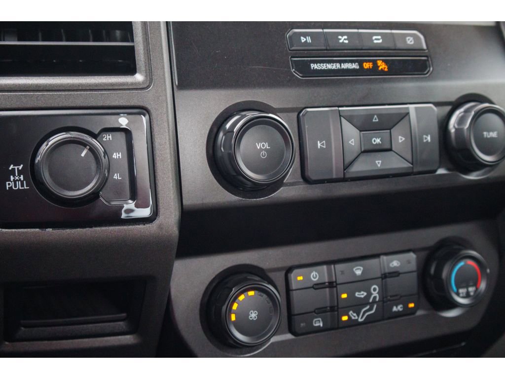 Used 2020 Ford F350 XL w/ Power Equipment Group AWD/4WD image 21