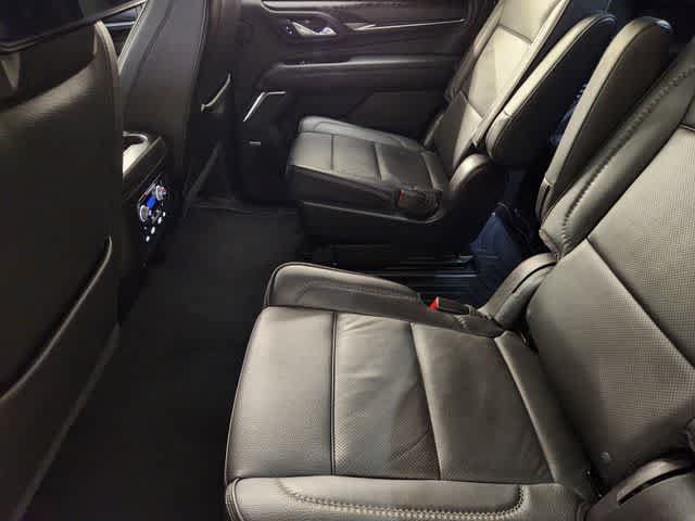 Used 2023 GMC Yukon Denali AWD/4WD image 30