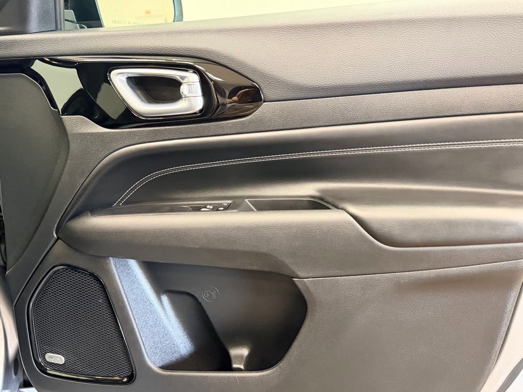 Used 2022 Jeep Compass High Altitude image 23