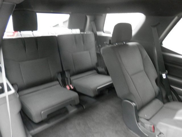 Used 2025 Toyota 4Runner SR5 AWD/4WD image 37