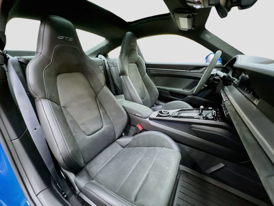 New 2026 Porsche 911 Carrera GTS RWD image 29