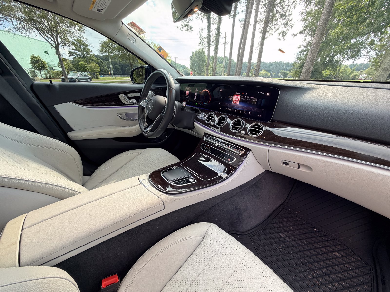 Used 2021 Mercedes-Benz E 450 4MATIC Sedan image 19