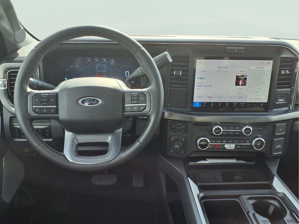 Used 2025 Ford F250 Lariat w/ Chrome Package image 4