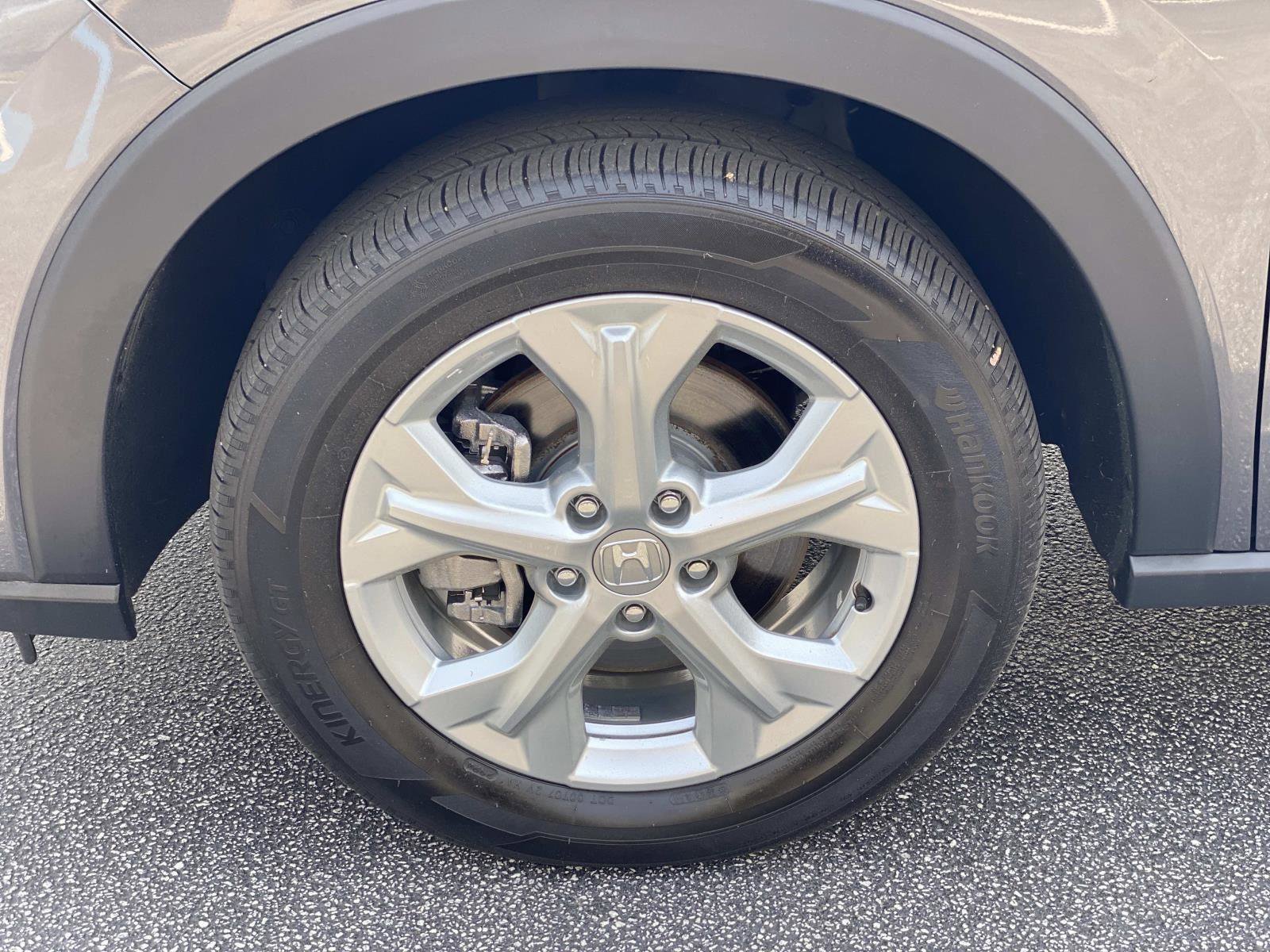 Used 2024 Honda HR-V LX image 11