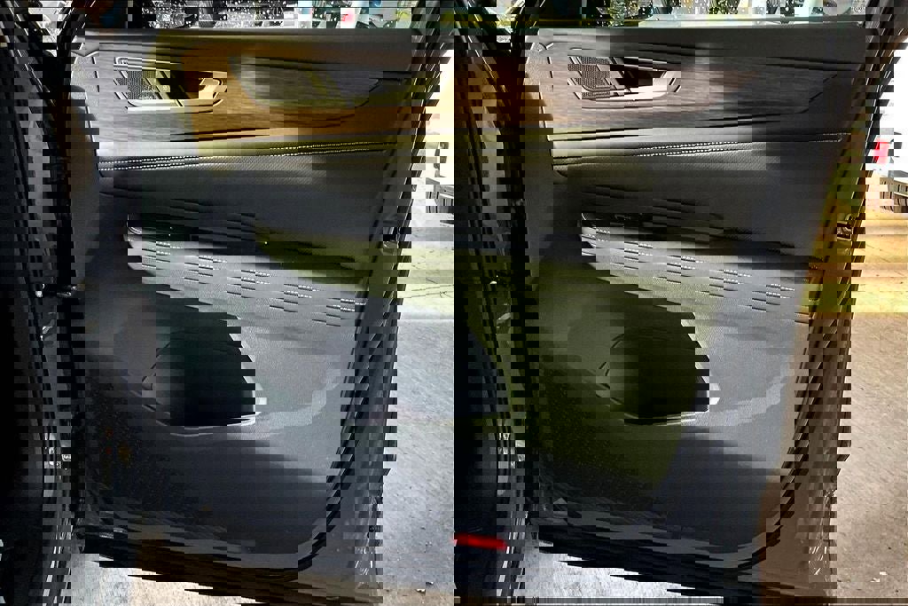 New 2026 Volkswagen Atlas SEL Premium R-Line image 28