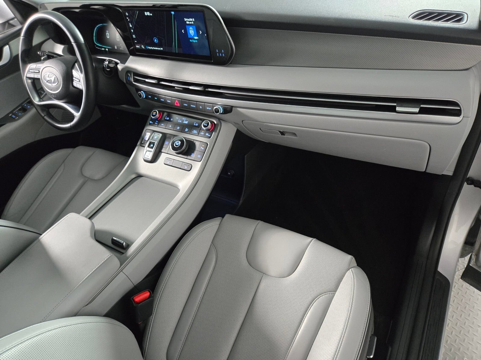 Used 2024 Hyundai Palisade SEL FWD image 19