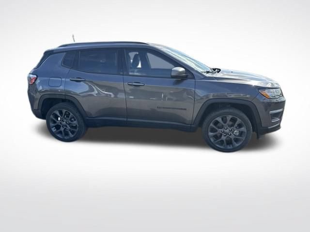 Used 2021 Jeep Compass Latitude AWD/4WD image 9
