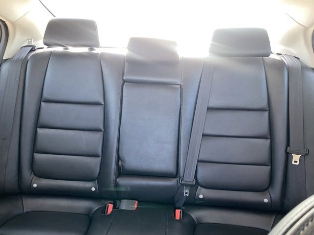 Used 2015 MAZDA MAZDA6 Touring image 11